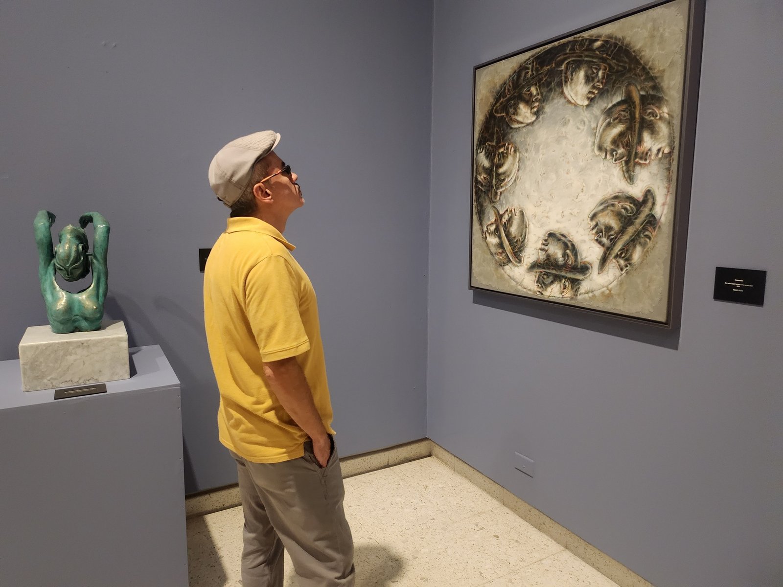 Obras del artista Ernesto Flores se exhiben en el MUSA